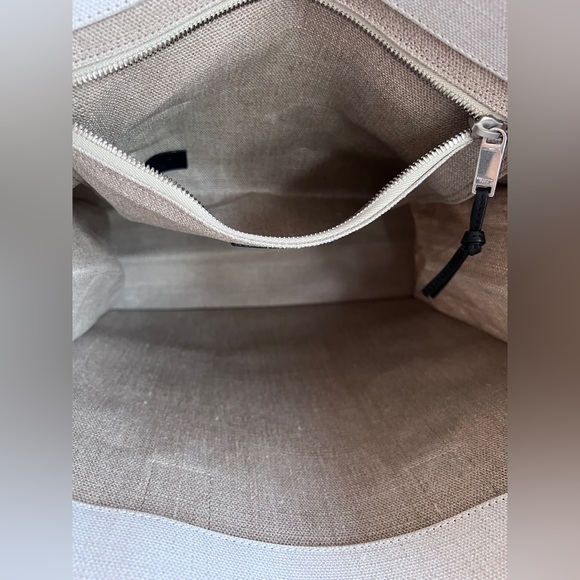 Saint Laurent Rive Gauche Tote in Canvas - Picture 10 of 13